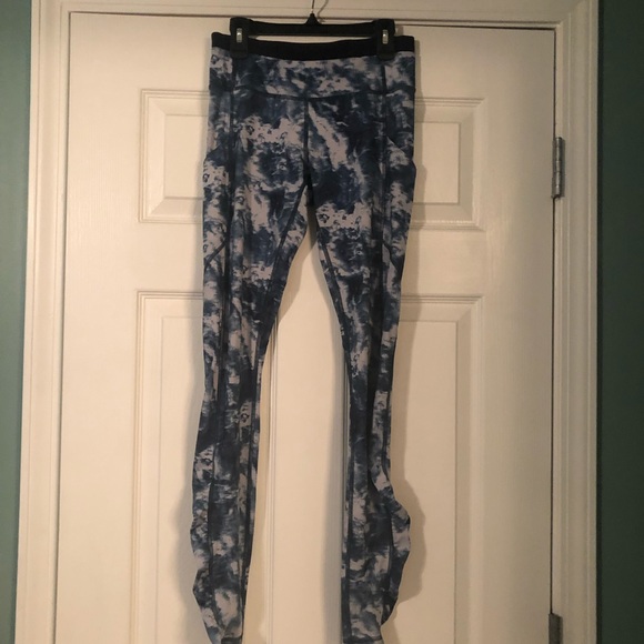 lululemon athletica Pants - 💥FLASH SALE!Lululemon athletic tights! EUC! SZ 4
